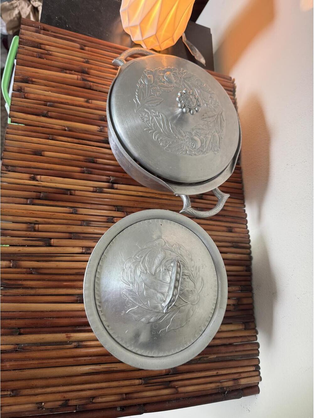Vintage Everlast Hand Forged Aluminum Covered Serving Dish Lot Floral Vegie lids